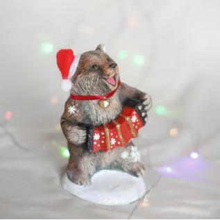 Фигура "Медведь с гармошкой новогодний"